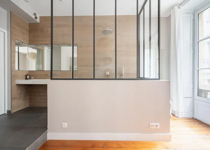 L'escapade Bordelaise Bed & Breakfast 3*